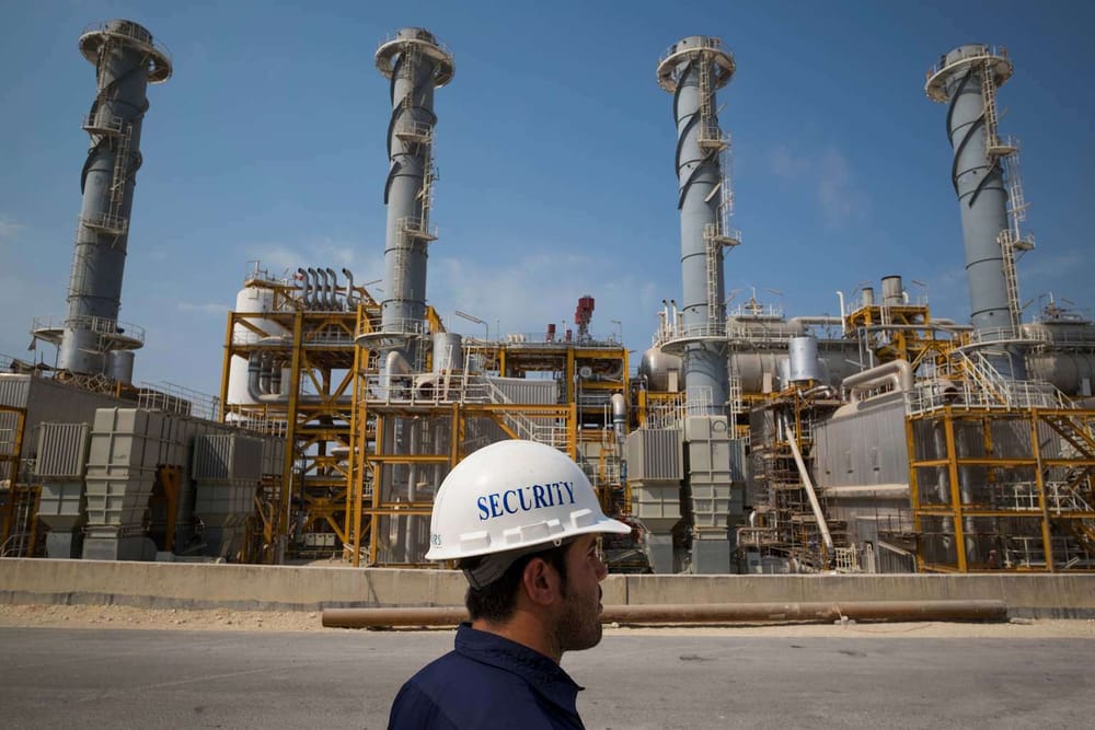 La tensión en el Estrecho de Ormuz arrastra al petróleo Brent a su mayor nivel de backwardation en un mes imagen del post