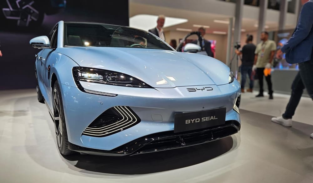 Los aranceles de la UE reducen la cuota de eléctricos chinos al 17%, pero BYD y Geely esquivan el cerco imagen del post