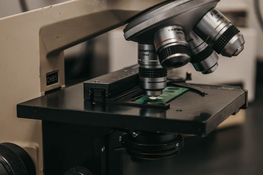Quantinuum planea 100 qubits lógicos para 2027 y su estudio con SoftBank le deja la química de hoy imagen del post