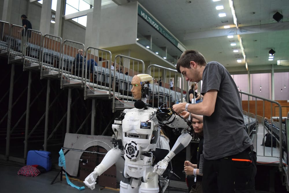 Unitree subió 460% y su fundador puso el "momento ChatGPT" de los robots entre 2 y 10 años imagen del post