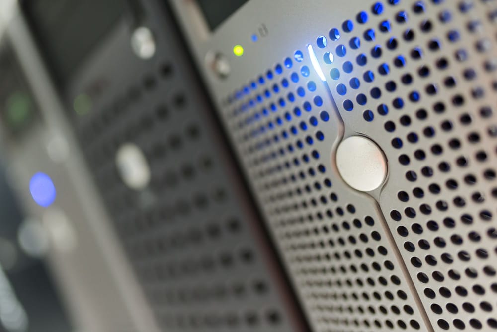 Cerebras reporta dos pérdidas del mismo trimestre, 450.5 y 6.9 mdd, y la bolsa leyó la primera imagen del post