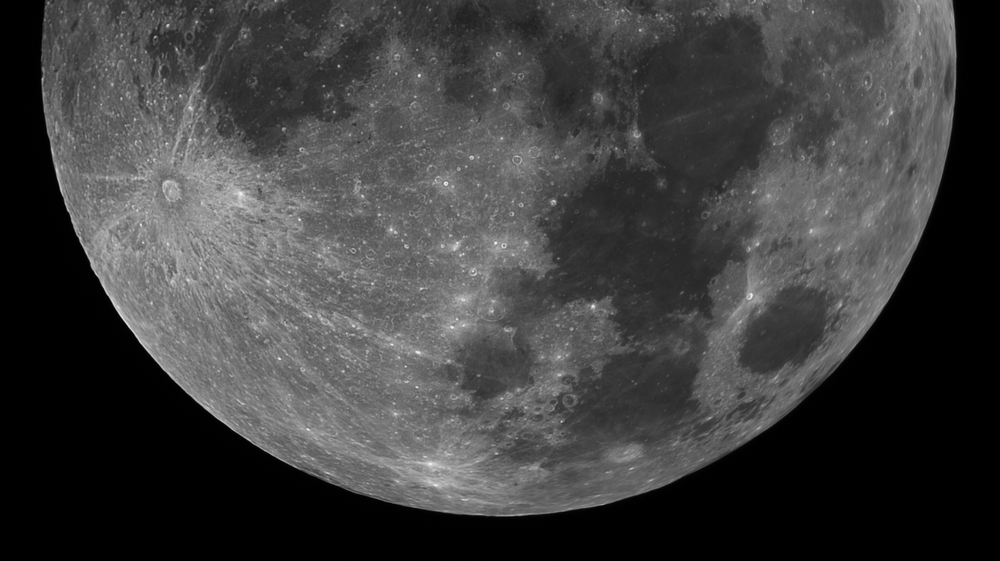 Los microbios humanos aguantarían una semana en el polo sur lunar, y basta la sombra de una bota imagen del post