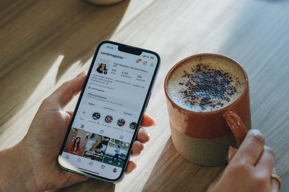 Meta publicó anuncios de una app para "desnudar" a mujeres políticas y Apple ya la retiró imagen del post
