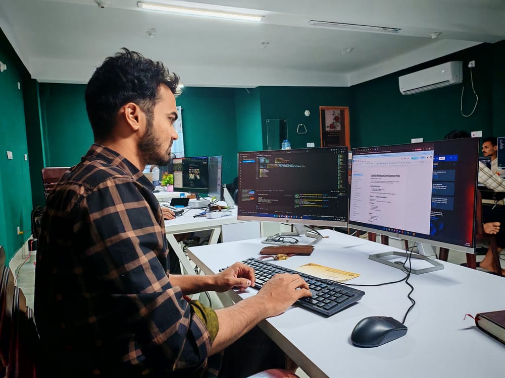 OpenAI le pone fecha al corte con Cursor y sus modelos nuevos ya quedaron fuera imagen del post