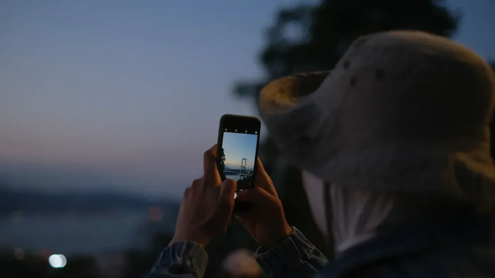 Huawei muestra la cámara externa del Mate 90: solo dos versiones podrán usarla imagen del post