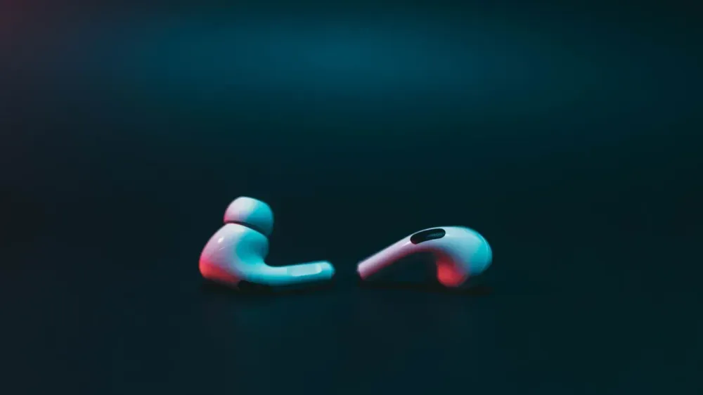 Los audífonos con cámara ya tienen chip: Qualcomm presenta el Snapdragon Sound Elite Gen 2 imagen del post