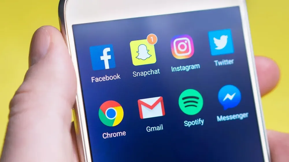 Meta impugna la Categoría 1 de WhatsApp e Instagram; Roblox y Quora también apelan imagen del post
