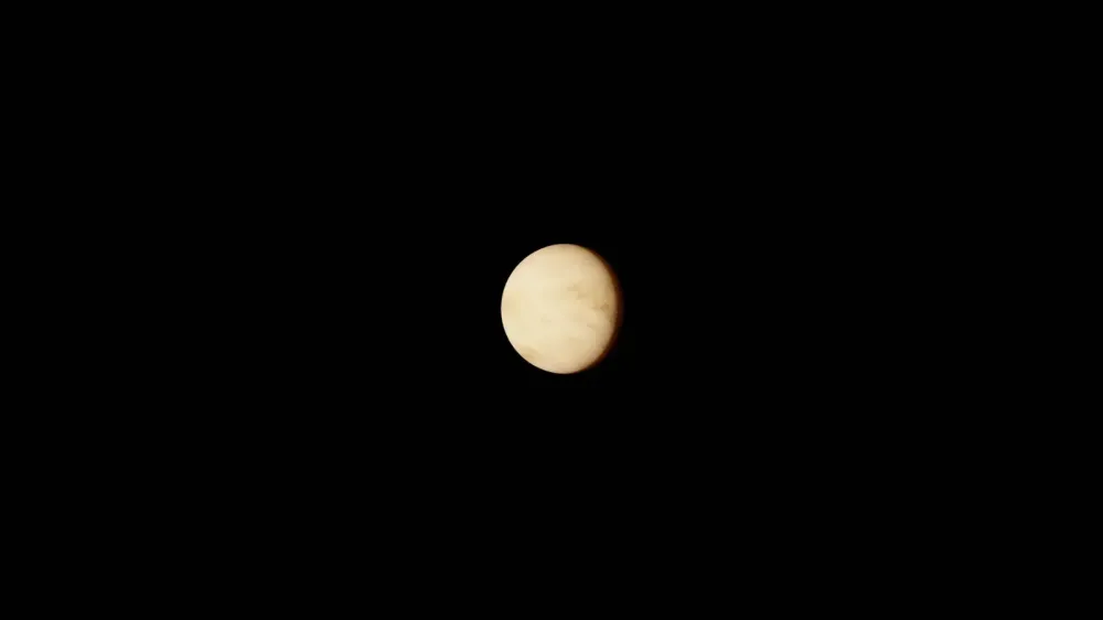 Venus pudo haber destruido su propia luna, según un nuevo estudio imagen del post