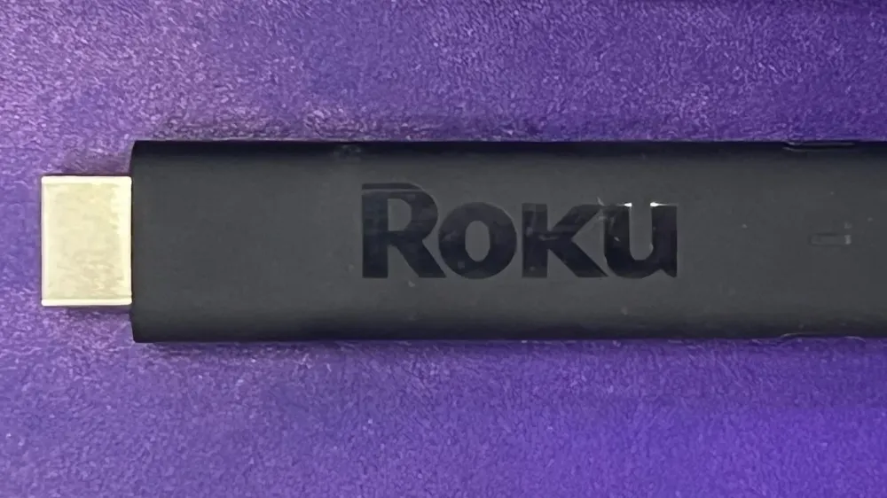 Accionistas de Fox y Roku avalan la compra por 22,000 millones de dólares imagen del post