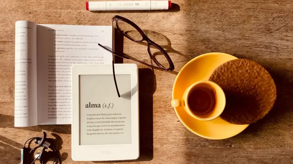 E Ink presenta Kaleido 4 y promete un 50 % más de contraste imagen del post