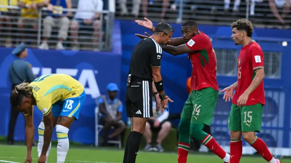 La FIFA ya anunció a los árbitros para México vs Ecuador: Te impactará su historial imagen del post