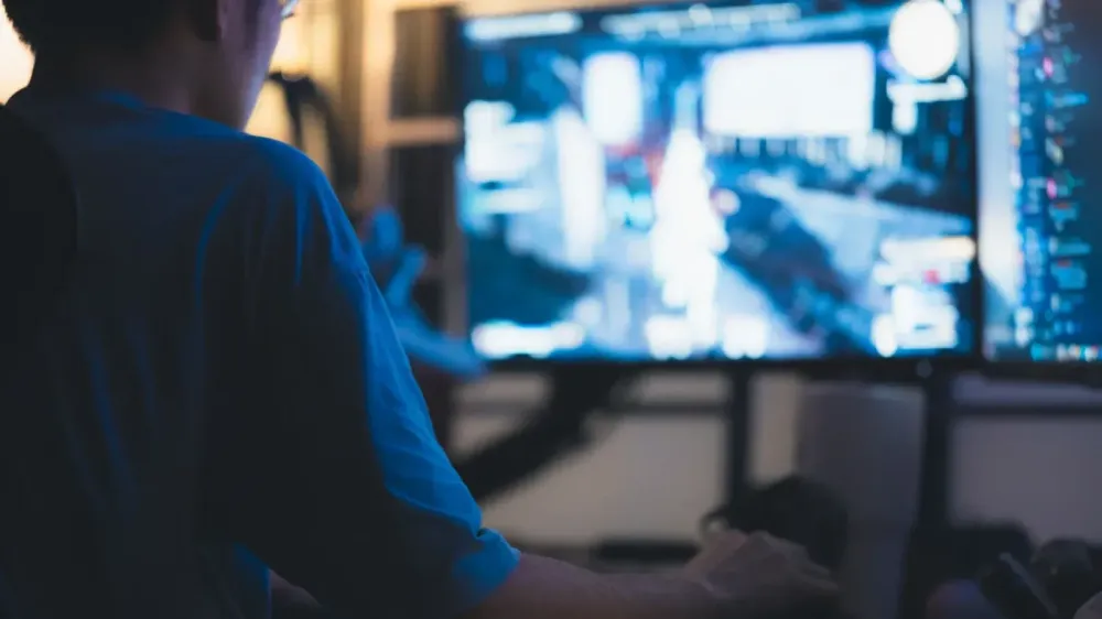 Las ofertas de octubre bajan los monitores OLED a menos de 300 dólares en Estados Unidos imagen del post