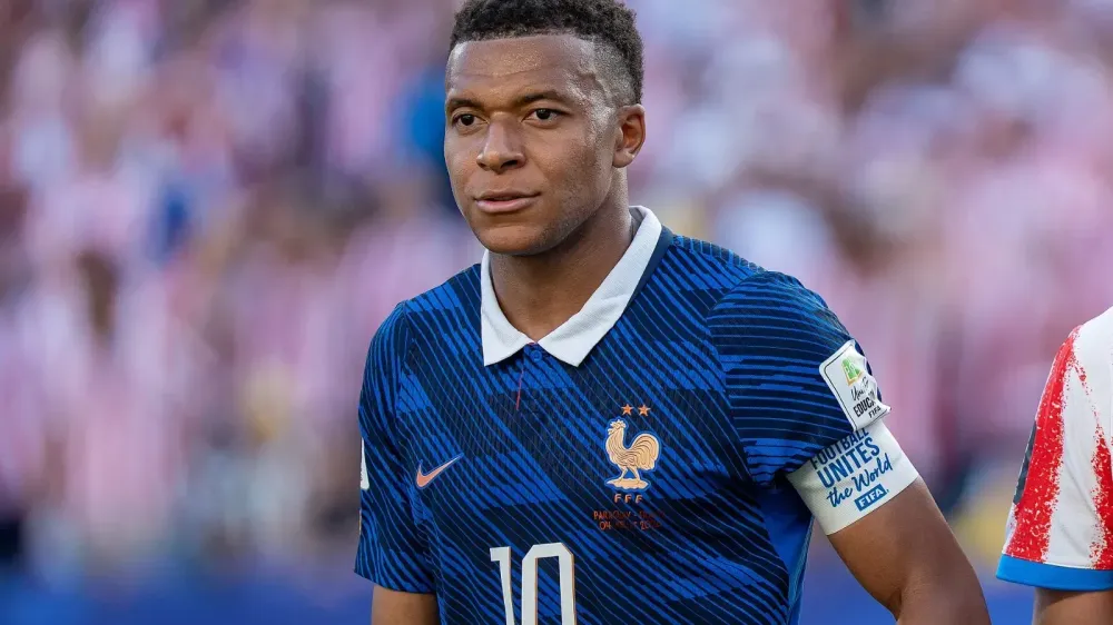 Mbappé recibe el respaldo de la ONU y la FIFA; la senadora paraguaya lo amenaza imagen del post