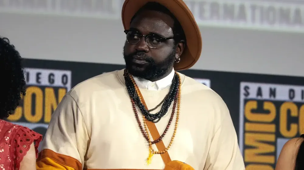 Netflix lanza el tráiler de Bass X Machina, su western con Brian Tyree Henry imagen del post