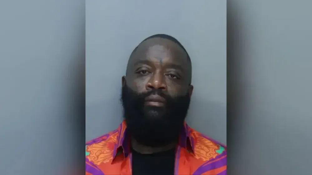 Rick Ross queda libre bajo fianza tras su detención por cargos de violencia doméstica imagen del post