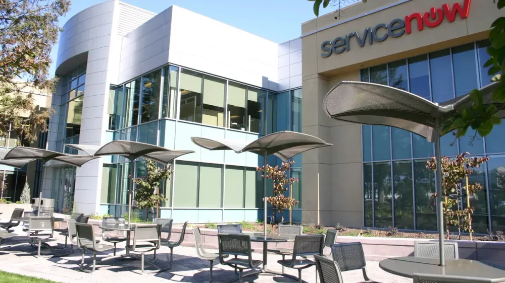 ServiceNow niega interés en comprar Decagon imagen del post