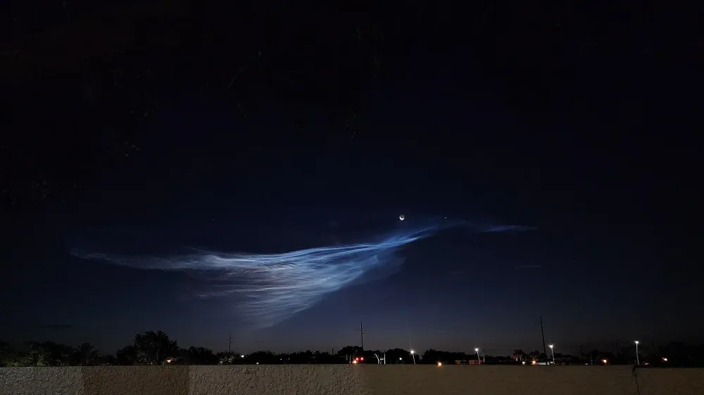 Una "medusa espacial" de SpaceX ilumina el cielo de Atlanta antes del amanecer imagen del post