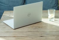 Dell se dispara casi 33%: la demanda de servidores de IA cambia la historia de la acción imagen del post