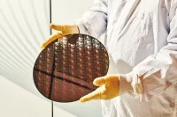 IBM presenta el primer chip sub-1 nanómetro del mundo: casi 100,000 millones de transistores y arquitectura NanoStack imagen del post