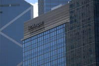 JPMorgan bloquea el acceso a los modelos de IA de Anthropic en Hong Kong imagen del post
