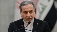 Irán y Estados Unidos intercambian ataques en el Estrecho de Ormuz y tambalea el alto el fuego de junio imagen del post