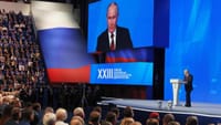 Putin admite un 'período difícil' mientras Ucrania destruye dos grandes refinerías rusas imagen del post