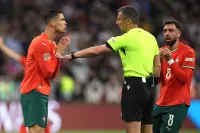 La FIFA ya anunció a los árbitros para México vs Ecuador: Te impactará su historial imagen del post