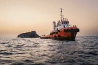 El crudo Brent registra su mayor caída mensual desde 2020 en medio de la incertidumbre entre EE. UU. e Irán