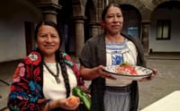 Puebla espera 2 mil millones de pesos por el chile en nogada; el campo denuncia rapiña imagen del post