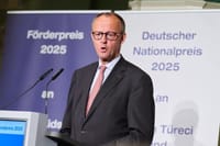 Friedrich Merz asegura que Alemania no bloqueará la oferta de UniCredit por Commerzbank.
