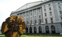 Crédit Agricole eleva su participación en Banco BPM al 29.3%.