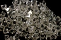 De Beers realiza los mayores recortes de precios de diamantes en años