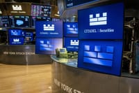 La CSRC de China monitorea la investigación de EE. UU. sobre uso de información privilegiada vinculada a Futu y Tiger Brokers