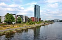 El BCE advierte que las perturbaciones en el estrecho de Ormuz podrían recortar la producción de la eurozona en un 3%