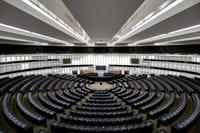 El Parlamento Europeo aprueba el proyecto para avanzar con el euro digital