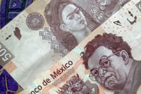 El peso mexicano se recupera frente al dólar debido a que los débiles datos de empleo en EE. UU. enfrían las expectativas de alzas de tasas.
