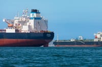 Irán inicia conversaciones para la venta de petróleo a Japón bajo una exención de sanciones de EE. UU.