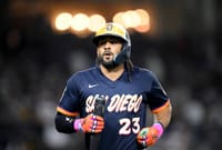 Padres explotan con 4 jonrones y vencen 8-3 a los Bravos; Tatis pega el más largo de la MLB imagen del post