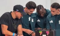 La Selección Mexicana devuelve los Rolex de Steve Will Do It para evitar una sanción de la FIFA imagen del post