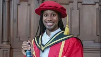 Muere Jason Arday, exprofesor de Cambridge: tres universidades investigaban sus nombramientos imagen del post