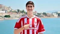 ¿Debutará? "Hormiga" ha sido convocado con Olympiacos: Cuándo y dónde verlo imagen del post