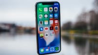 Apple mantiene el iPhone con vidrio curvo para 2027, según Bloomberg imagen del post