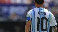 AFA anuncia que habrá un minuto de aplausos en honor a Messi en cada partido de futbol en Argentina imagen del post