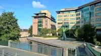 Oficinas de Accentur al lado de Grand Canal, Dublín