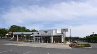 El banco independiente de América en el centro comercial Aspen Hill.