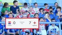 Croacia es goleada 0-7 por Inglaterra en un estadio lleno de niños y niñas imagen del post