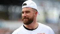 Travis Kelce (53790185007)