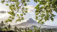 Vista del Volcán Mayon desde el Hotel Oriental, Ciudad de Legazpi, Albay.