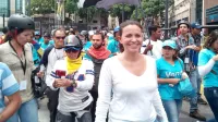 María Corina Machado en la Marcha de los Médicos en Caracas durante las protestas en Venezuela de 2017