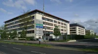Rückansicht des Polizeipräsidiums Köln mit dem 2010 fertiggestellten Erweiterungsbau